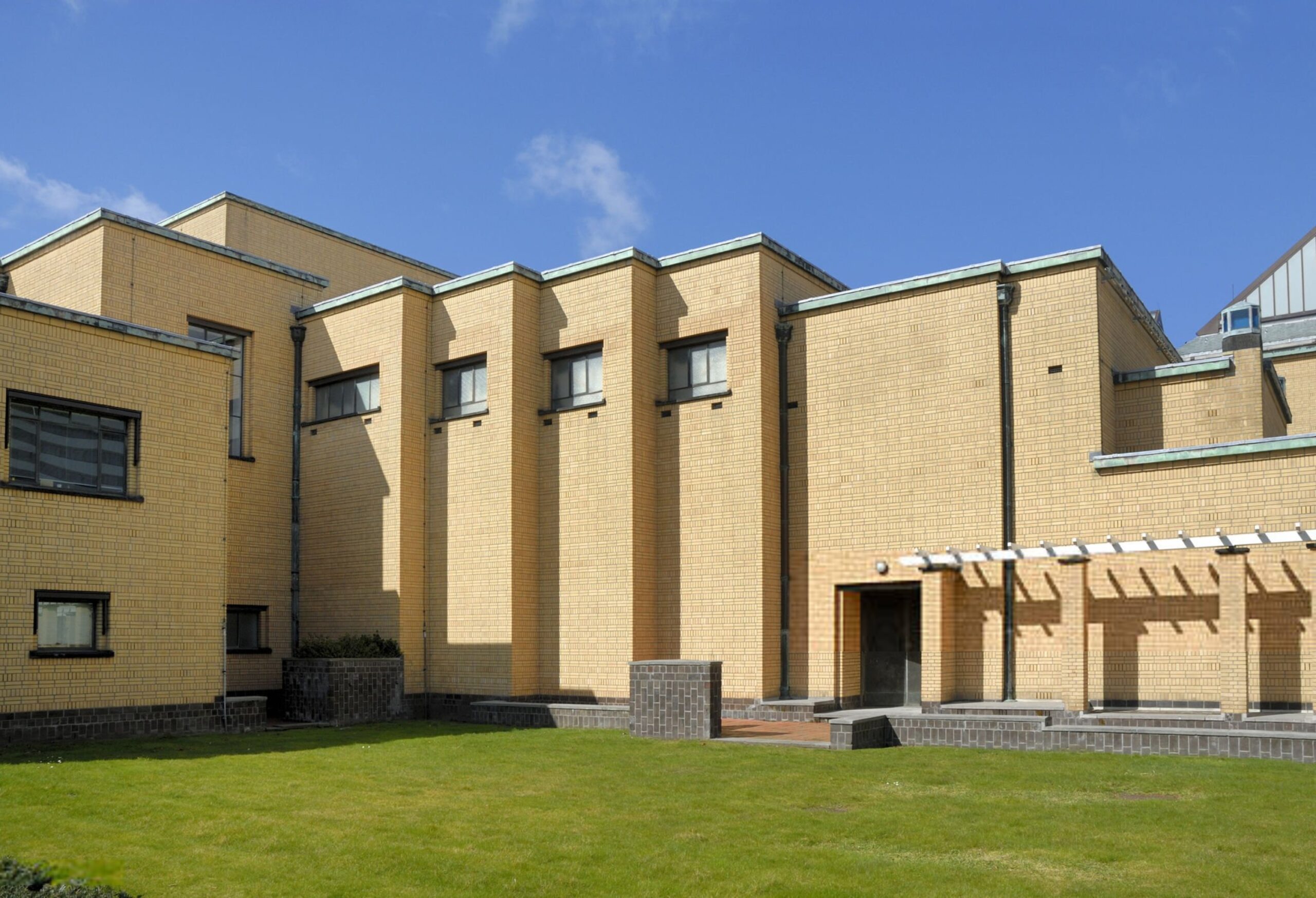 Муниципальный музей Гааги (Gemeentemuseum)