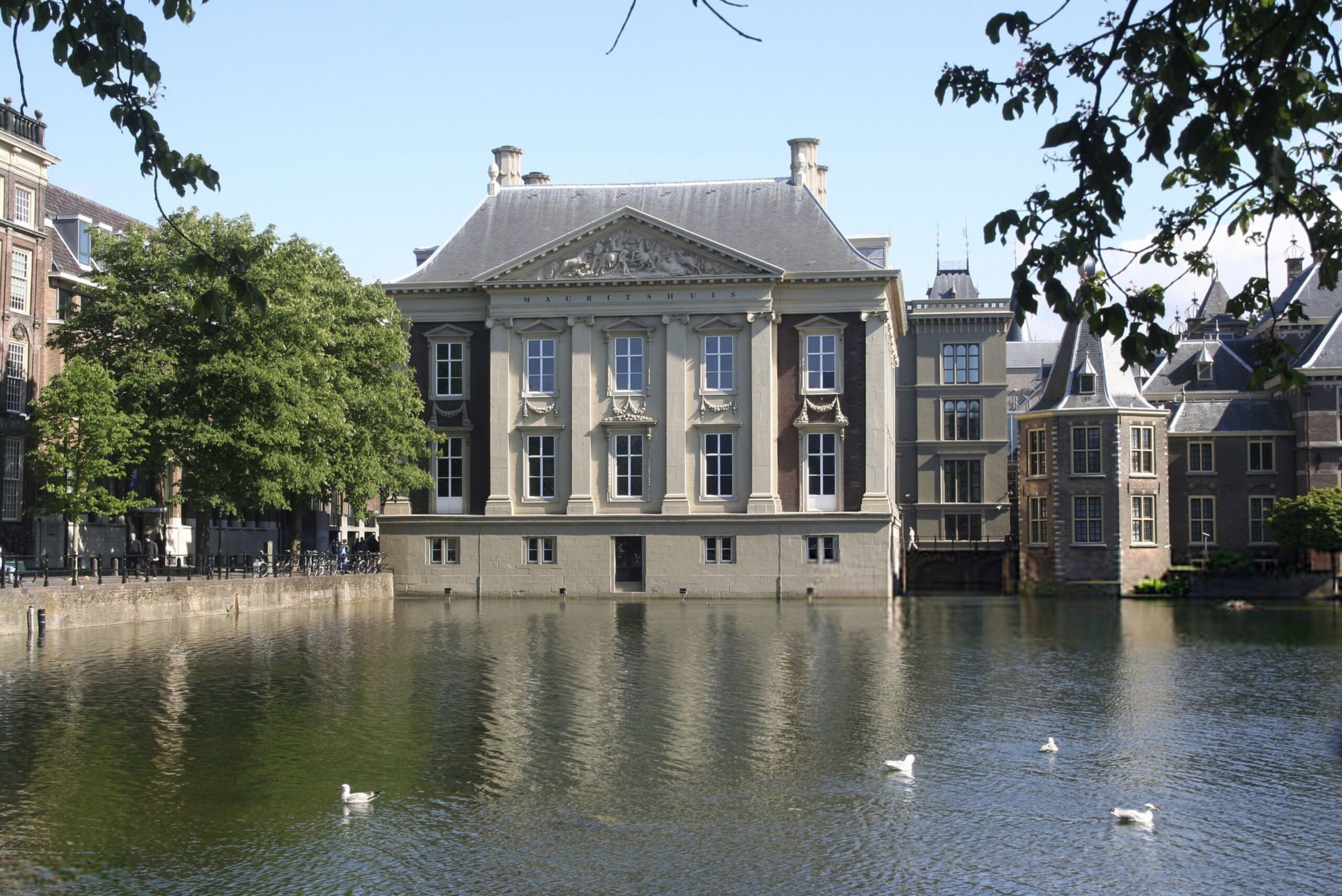 Маурицхёйс (Mauritshuis)