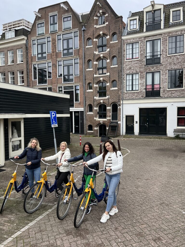 картинка галереї