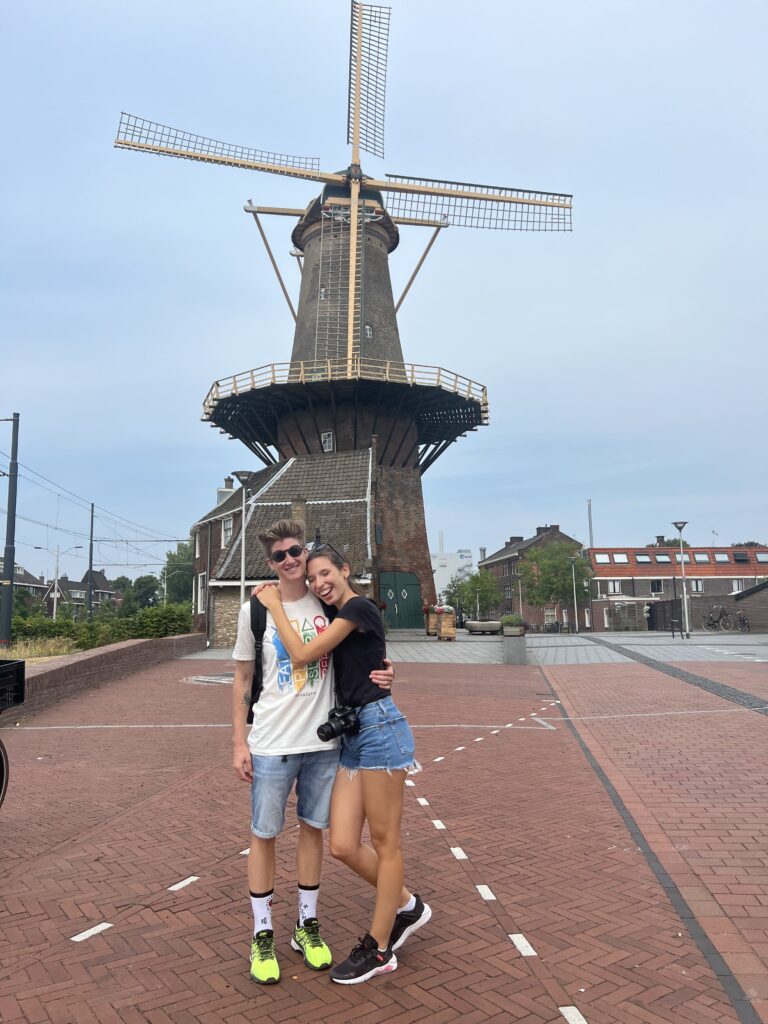 картинка галереї